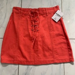 Forever 21 mini skirt with zipper.